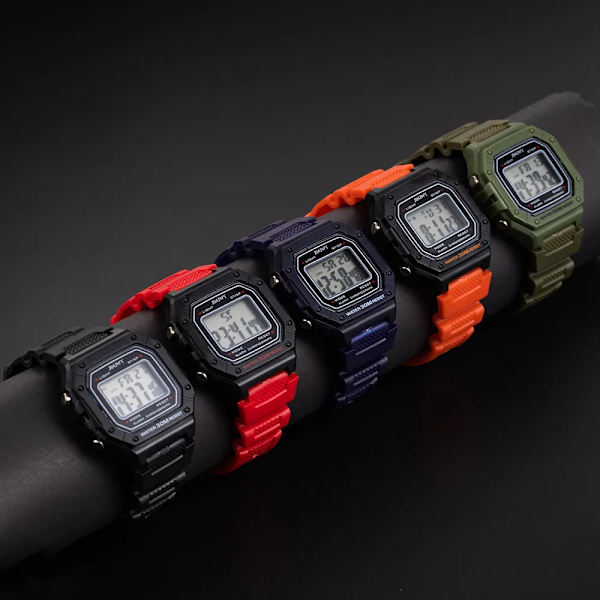 Mode män Digitala armbandsur Sport Army Green Herrklockor Lyx LED Elektronisk klocka Vattentät fyrkantig urtavla Reloj Hombre Red