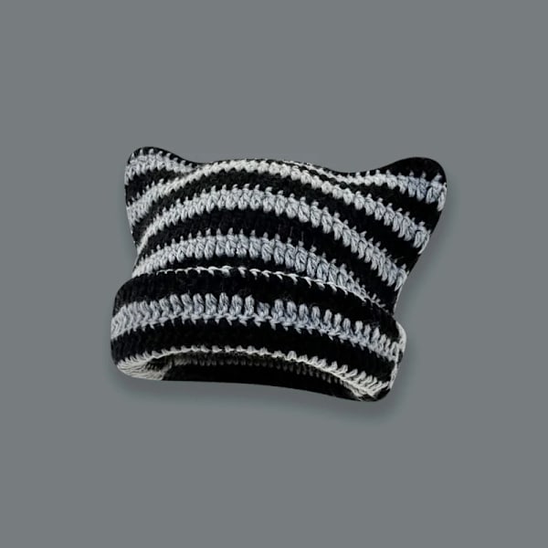 Ny Japansk Beaniehatt Ins Liten Djävul Randig Stickad Mössa Höst Och Vinter Söta Kattungeöron Spetsig Tröja Dammössor Dark Grey