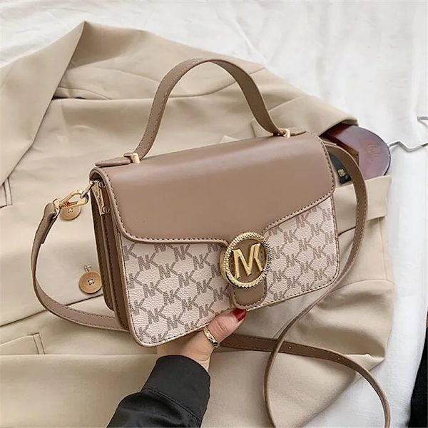 Nytt modemärke Bokstäver Hand Bill Shoulder Liten fyrkantig väska Handväska Enkel textur Messenger Bag Designer Damväska Karl bag(.324) 23x16x8 cm(.324)