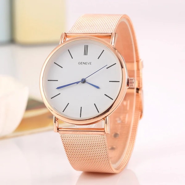 2023 nytt berömt märke Silver Casual Geneva Quartz Watch Dam Metall Mesh Rostfritt Stål Klänning Klockor Relogio Feminino Klocka gold