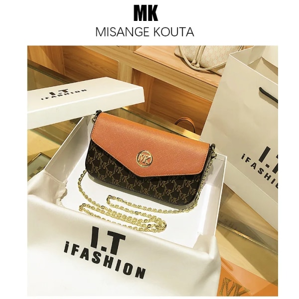 IVK Luxury Dam Crystal Clutch Ryggsäckar Väskor Designer Runda Crossbody axelväskor Handväska Dam Clutch Reseväska White