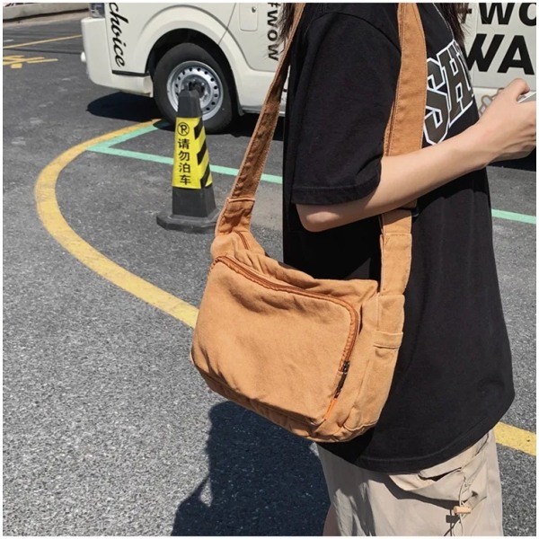 Tonåring Casual Canvas Textil Ita Side Sling Axelväska Y2k Grunge Medium Size Tyg Tyg Mjuk fyrkantig Crossbody Pouch Bag Black
