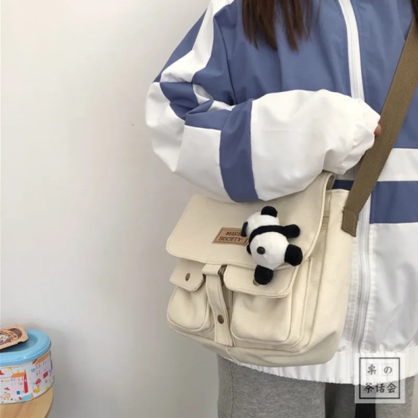 Canvasväska för kvinnor Japanska avdelningen Harajuku Windsuit Messenger Bag Kvinnliga koreanska studenter Axelväskor as picture 6 pendant 28cmx23cm