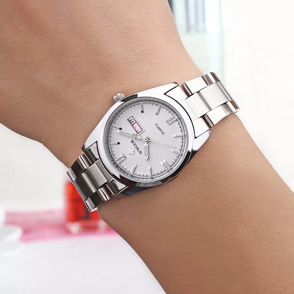 Montre Femme 2023 WWOOR Mode Damklockor Vattentät Quartz Silver Klocka Dam Automatisk Dateklänning Armbandsur Watch Mujer silver blue box