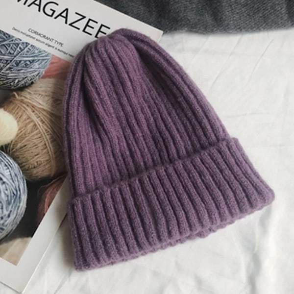Ny SolidBeanie Stickad Varm Mjuk Trendig Vintermössa Enkel Koreansk Stil Kvinnor Casual Keps Elegant All-Match Beanie Purple