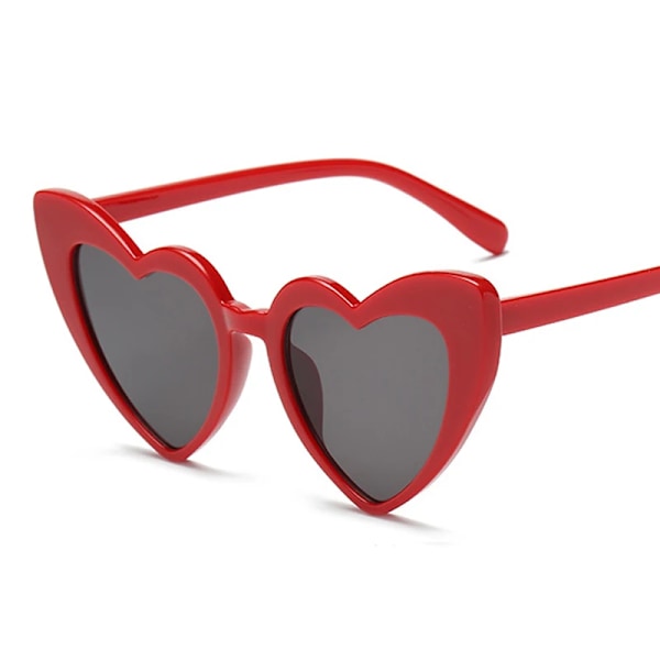 Hjärta Märke Designer Solglasögon Kvinna Lyxiga Plast Solglasögon Klassiska Retro utomhusglasögon Oculos De Sol Gafas RedGray