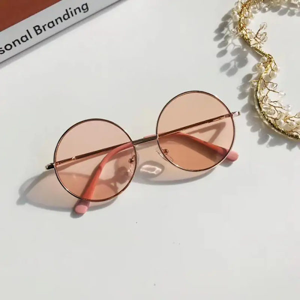 Retro solglasögon Rund båge Barn Baby Barn Vilda brittisk stil Metallsolglasögon Utomhus Resor UV-skydd Oculos De Sol A03
