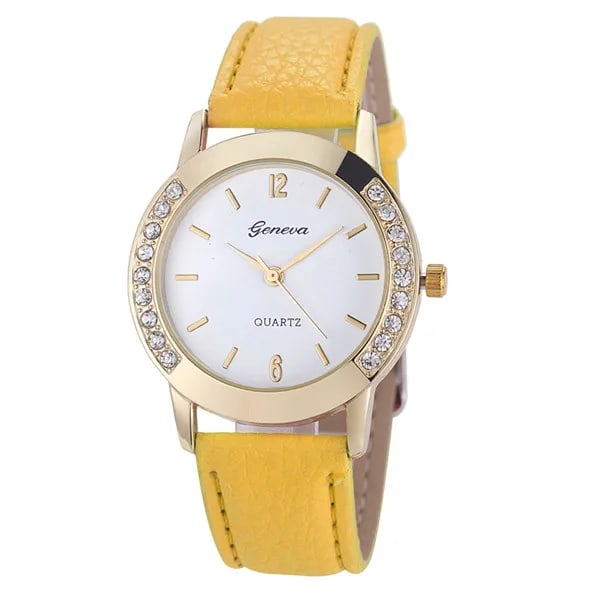 2022 Damklockor Populärt märke Geneva Klockor Mode Läderband Quartz Watch Dam Casual Utförsäljning 069884yellow