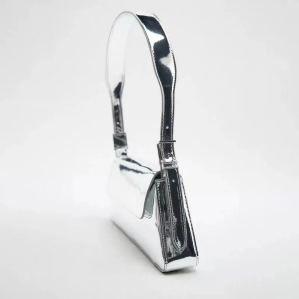 Silver Patent Pu-läder Axelväska för kvinnor Märkesdesign Dam Enkel handväska Kvinnlig kvällsfest Kopplingar Liten väska Black