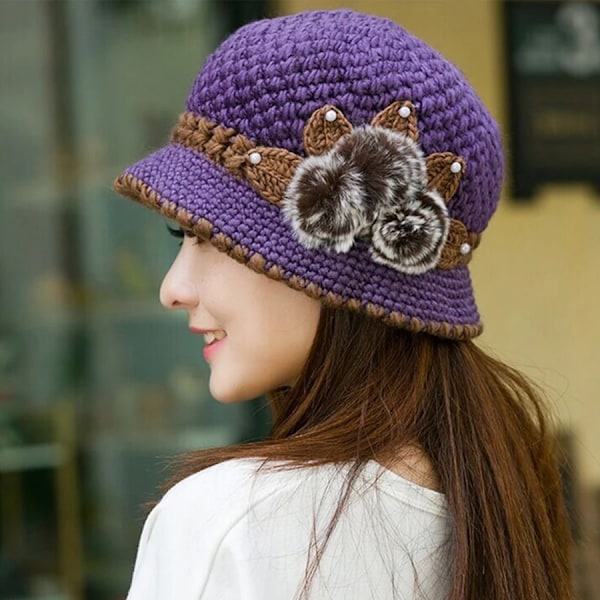 Ny varm vintermössa för kvinnor med öronlappar, snygg stickad mössa, dammode, beanie-mössa för höst och vinter Purple