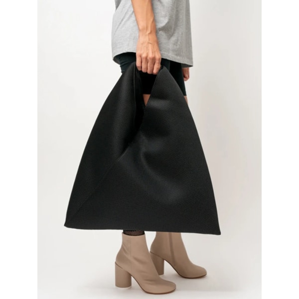 Designer Hobos Tygväska Märken Handväskor Kvinnor Lyxiga Mesh Net Sommar Strandväska Eleganta axelväskor Stora shopparväskor Black