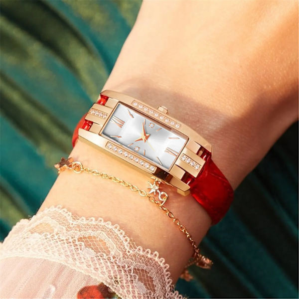 Damklockor Diamant liten grön watch Retro läderarmband Kvartsmodearmband Montre Femme Reloj Mujer Relojes Para Mujer Red