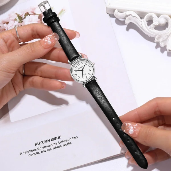 Watch Casual Retro Enkelt mode Digitala Damarmbandsur Small Dial Dress Electronics Watches white