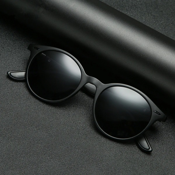 Unisex Retro Rivet Polariserade Solglasögon Mode Oval Ram Solglasögon För män Kvinnor Körskydd Glasögon Gafas De Sol UV400 C1