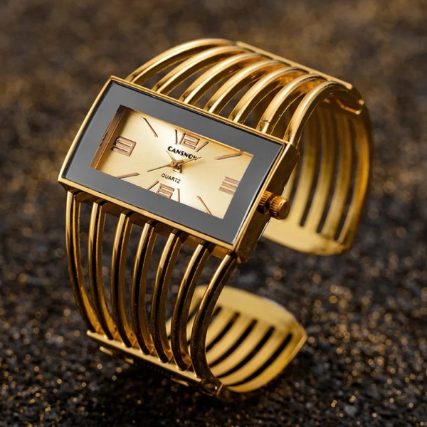 Damklockor Ny lyxarmband Stålarmband Mode rektangel Liten urtavla Dam Quartz Armbandsur Klocka Hot Montre Femmes Gold Gold