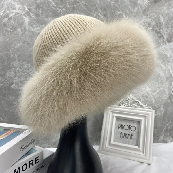 Nya Snygga Mössor för Kvinnor Vinter Varma Fluffiga Benmössor Mjuka Utomhus Tjocka Mössor Kvinnliga Kupolmössor Khaki head 55-60cm