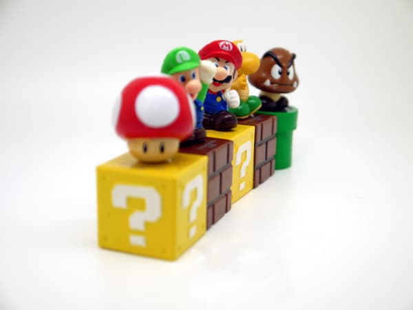 (5 stk) Super Mario modellpynt Mario soppdukke kakedekorasjon bilpynt figurmodell 5 pieces