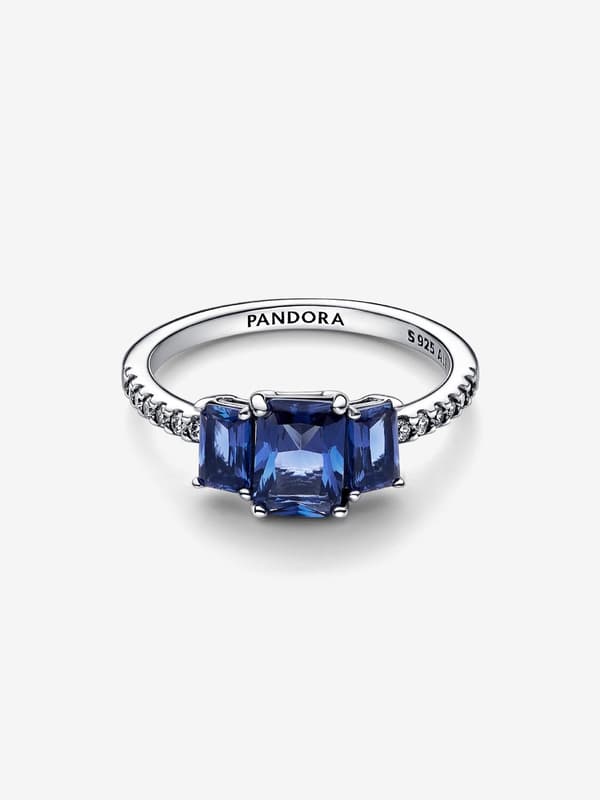 Pandora – Blå rektangulær ring med tre glitrende steiner – Sterlingsølv Circumference: 54mm