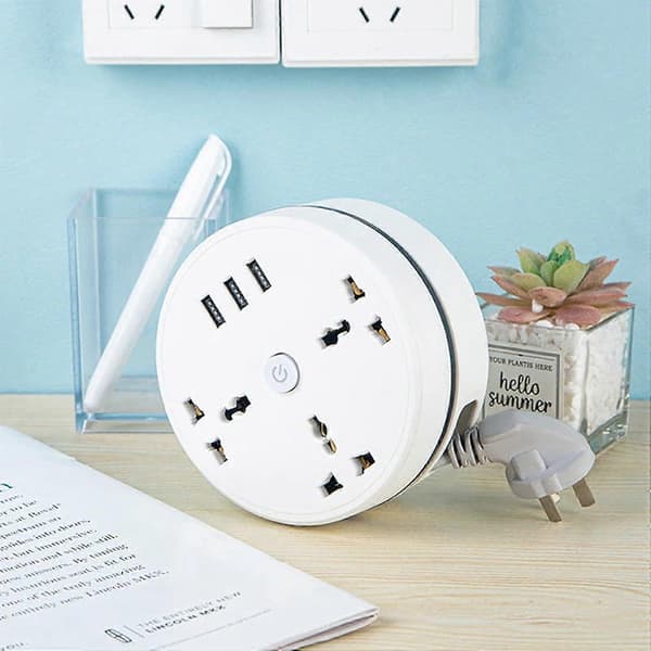 Fanshome Universel Forlængerledning med 3 Stikkontakter og 3 USB A 2500W 10A Multi Forlængerledning med 2 meter Udtrækkelig Ledning EU
