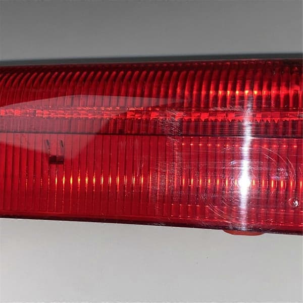 Bageste tredje bremselys LED 3. bremselys 8A6113A613CC Kompatibel med Fiesta Hatchback 8A61-13A613-BC 8A6-Perfekt