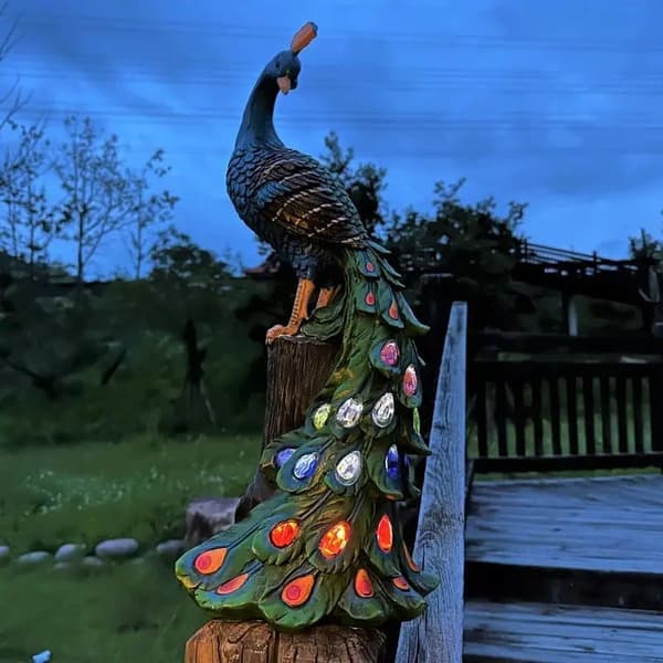 Solcellelampe Påfugl Utendørsstatue – Hagedekorasjon for Gård Balkong Gave