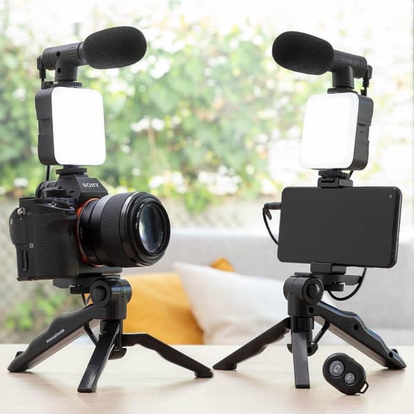 Vlogg-kit med lampe, mikrofon og fjernkontroll