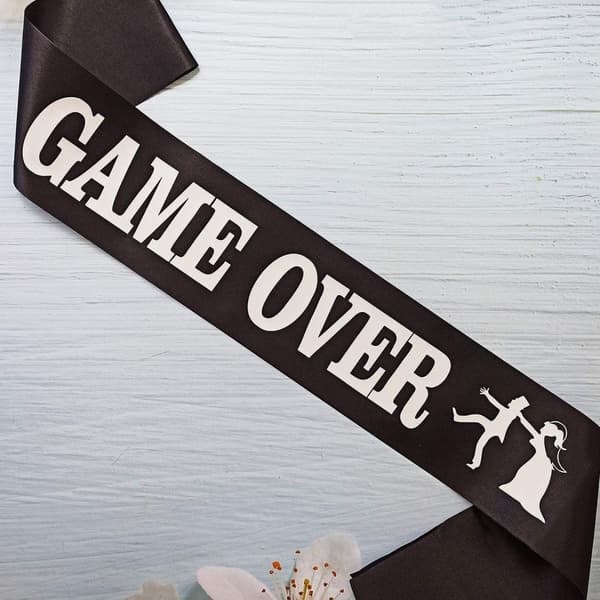 /QD/Ordensbånd til utdrikningslag - Game Over
