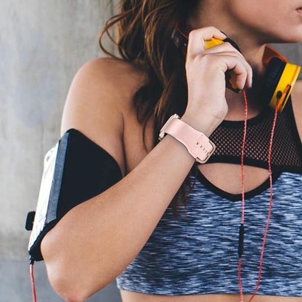 [QD] Sportband kompatibelt med Apple Watch-armband 41 mm 40 mm 38 mm, mjuka silikonarmband ersättningsrem med klassiskt spänne för kvinnor män – rosa
