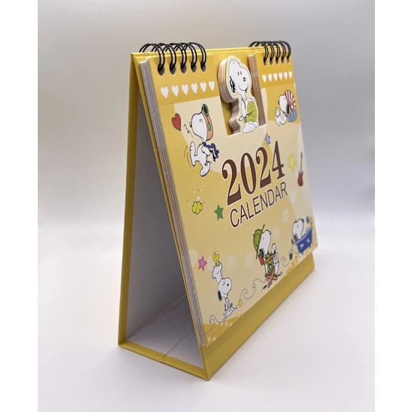 Snoopy 2024 WFH Skrivbordskalender Dagbok Julgåva Charm 2 st