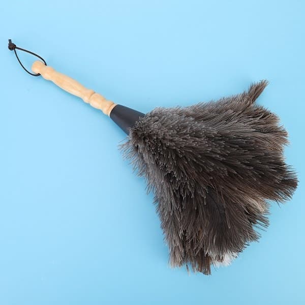 Reusable Ostrich Feather Duster with Anti-Static Wooden Handle