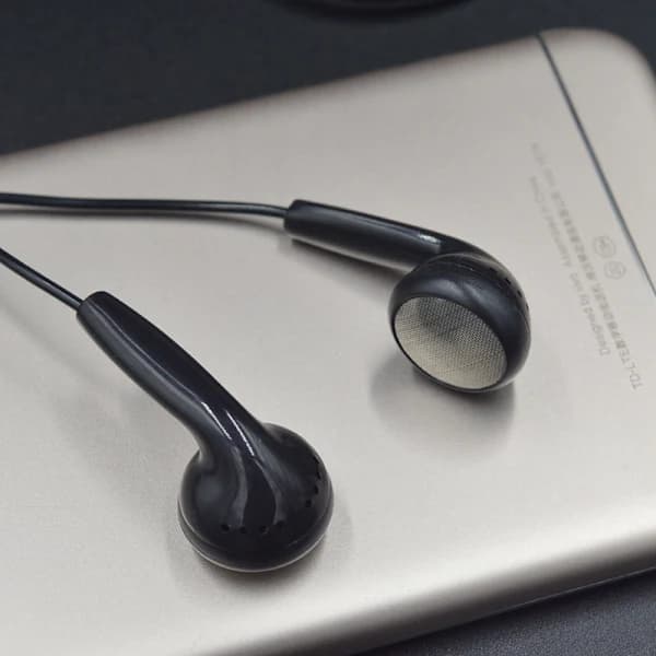 Wired Headphones with Microphone, In-Ear, 3.5mm Purple