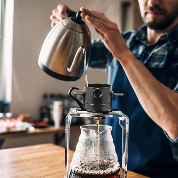 Kaffefilter - Genanvendelig Kegle til Drypkaffe - Rustfrit Stål - Inkluderer Glaskande