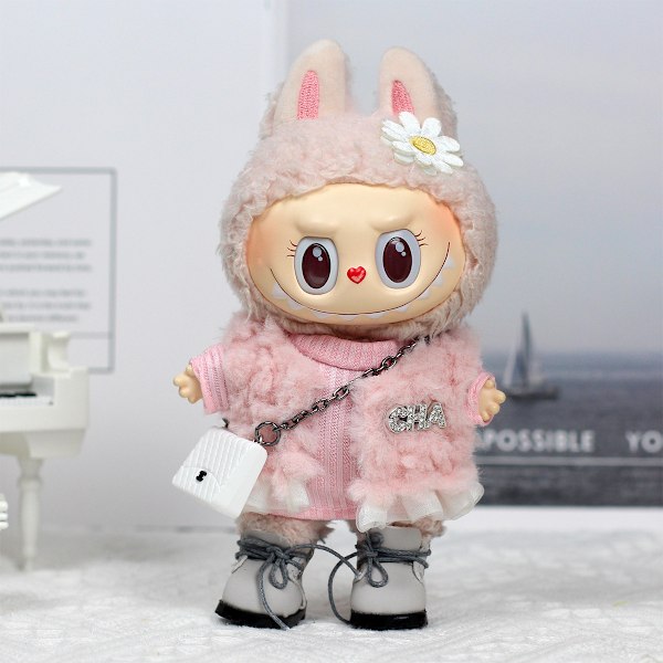 MOKOKO Labubu 17cm PVC Macaron Hjärta Kläder Dra Tyg Vinyl Ansikte Docka Inspirerad av Frozen Karaktärer Kända Produkter Pojke Flickor Cha plush two-piece set 17cm pull cloth baby coat