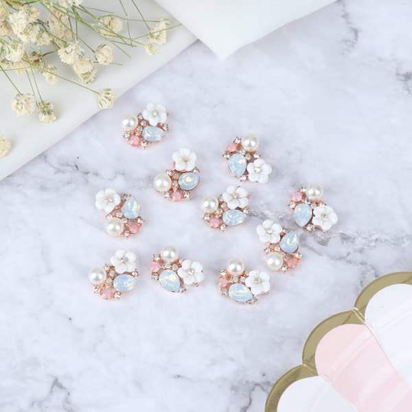 10 ST Blomster Rhinestone Knappar Flatback Plätering Pärla Hårnål