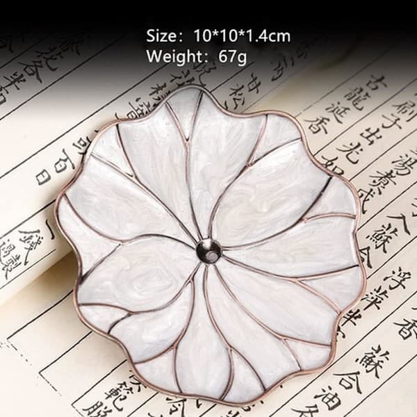 \"QD\" Incense Burner, Shell Shaped Incense Holder with Detachable Ash Catcher