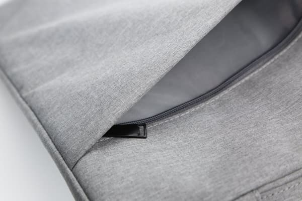 Stöttåligt laptopfodral (15,6\") Grå