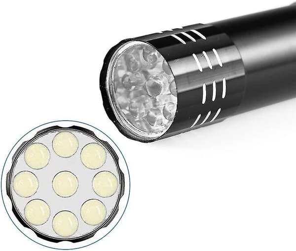 8 kpl LED Avaimenperä Taskulamppu Mini Lamppu Vuorikiipeilyyn