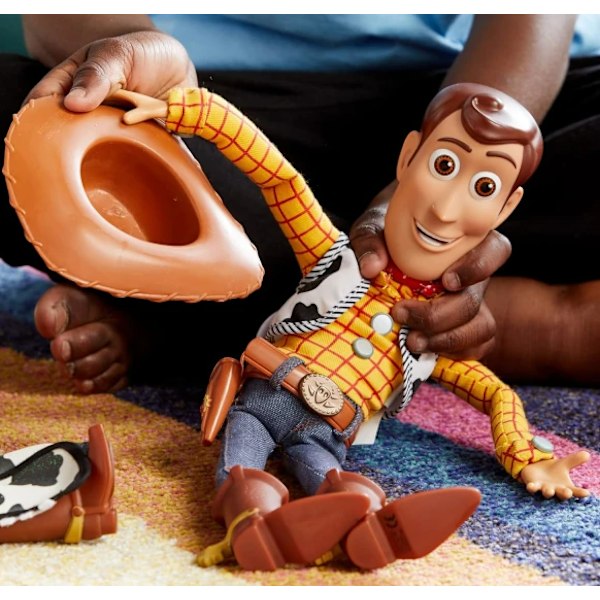 Woody Interaktiv Pratande Actionfigur, 15 tum, med över 10 engelska fraser, interagerar med andra figurer, avtagbar hatt
