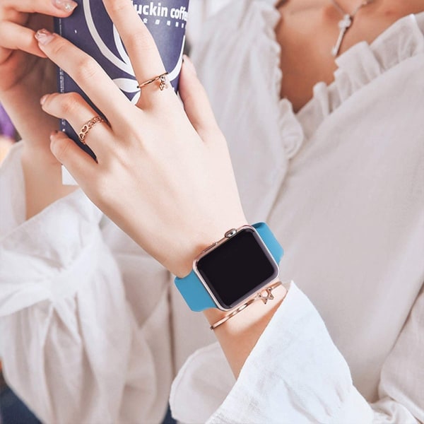 [QD] Sportarmband kompatibelt med klocka 42-44 mm, mjukt silikonersättningsarmband, sportarmband kompatibelt med iWatch Series 5/4/3/2/1, S/M, M/L-blå