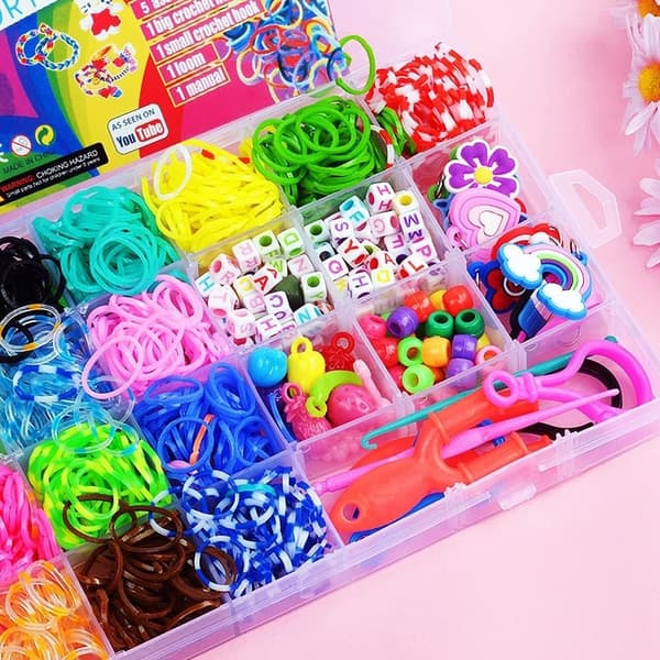 1500 dele . Loom Bands Sæt 250