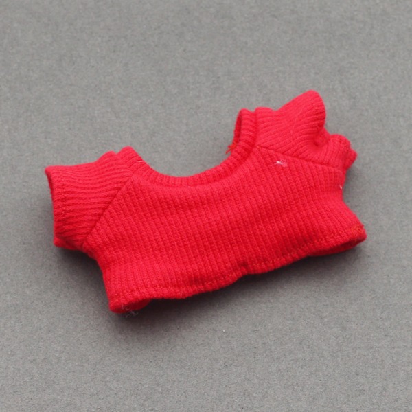 /QU/17CM Labubu Docka Labubu Stickad T-shirt Enfärgad Tillbehör Labubu Dockkläder Stickad Set Tröja Red