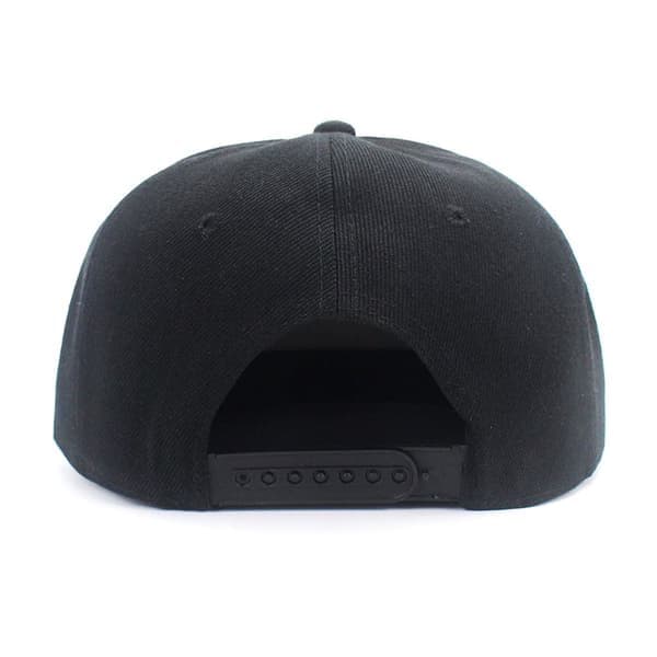 Musta lippis snapback-soljella