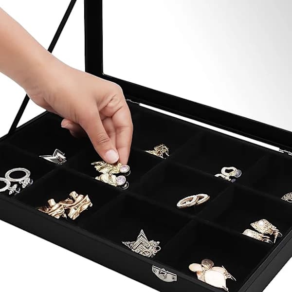 Smyckeskrin - Smyckesförvaring med 12 fack (35,2 x 24 x 4,7 cm) Ringdisplay med sammetsfoder