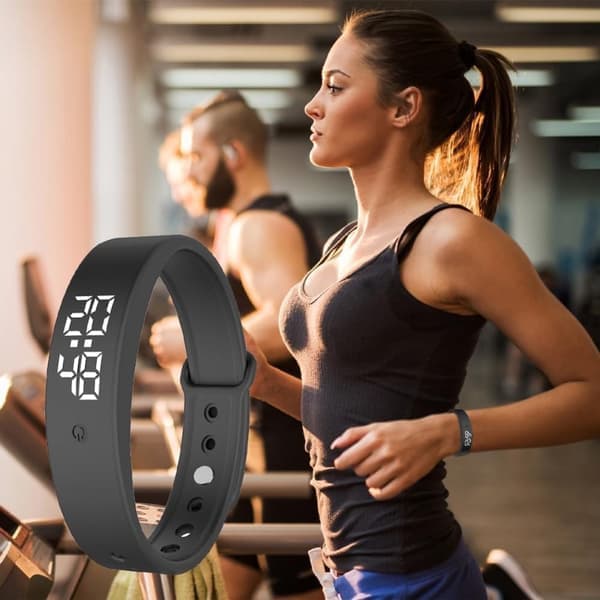 Vibration Bracelet with Silent Alarm & 10 Reminders - Discreet Vibration Notifier for Mobile at Work and Home - Black