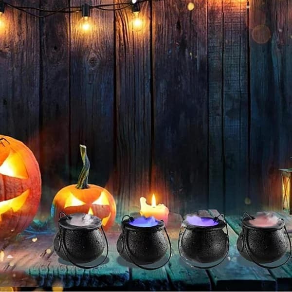 Mini Savukone Kattilassa – LED Halloween-koriste Sumulla & Värinvaihdolla – USB – Musta