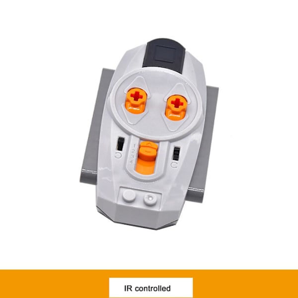 5 kpl Power Function Motorisoidut Palikat Power Kit 2 Keskikokoista Moottoria, 1 Paristokotelo, 1 IR-Kaukosäädin, 1