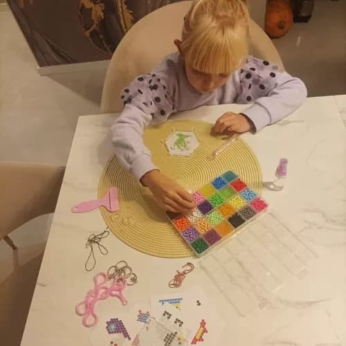 Perlesæt 2800 Perler og Perleplader Hobby