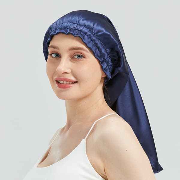 Unihattu 100 % mulperisilkkiä