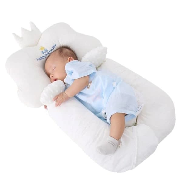 Vastasyntyneen vauvan tyyny