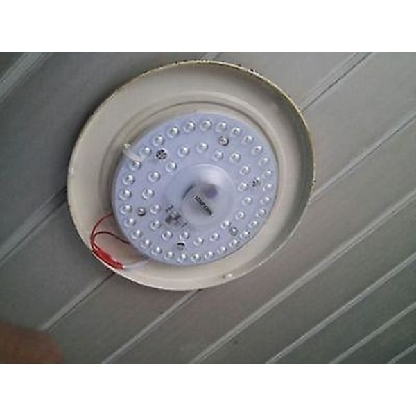 [QD] Rund LED-panel taklampa (12W vit)